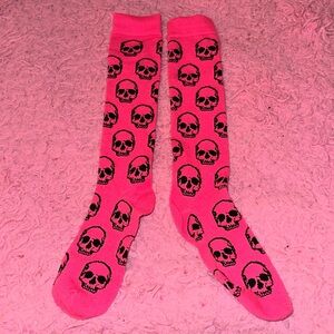 Hot Pink skull knee socks